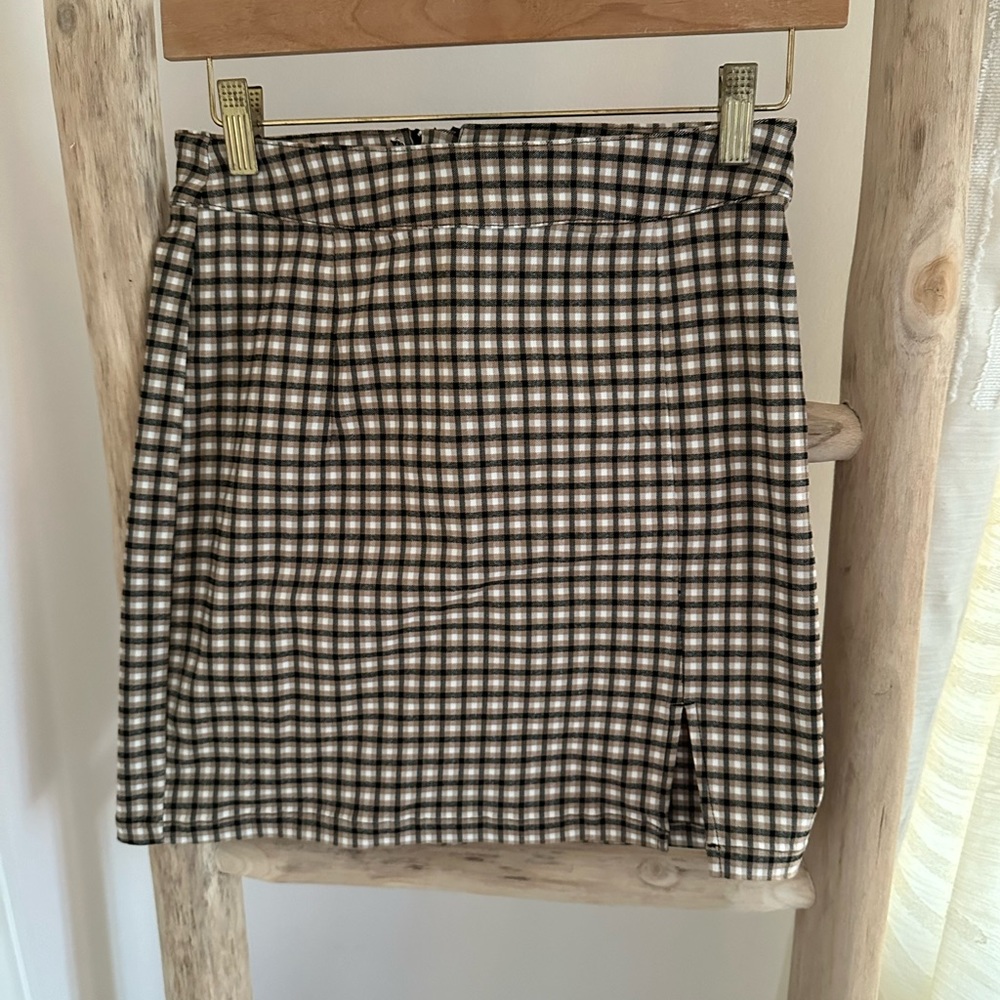 Gingham Garage mini skirt with slit size petite/small